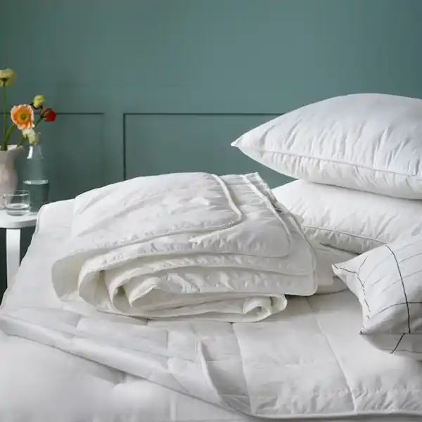 Bild 3 von STJÄRNBRÄCKA Decke, mittelwarm 140x200 cm