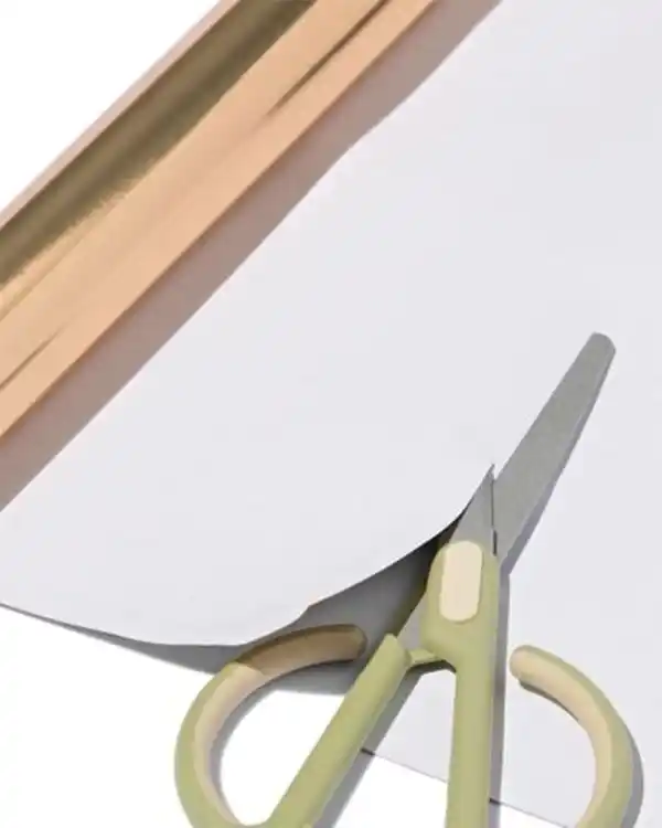 Bild 3 von Geschenkpapier, 70 × 200 cm, Gold