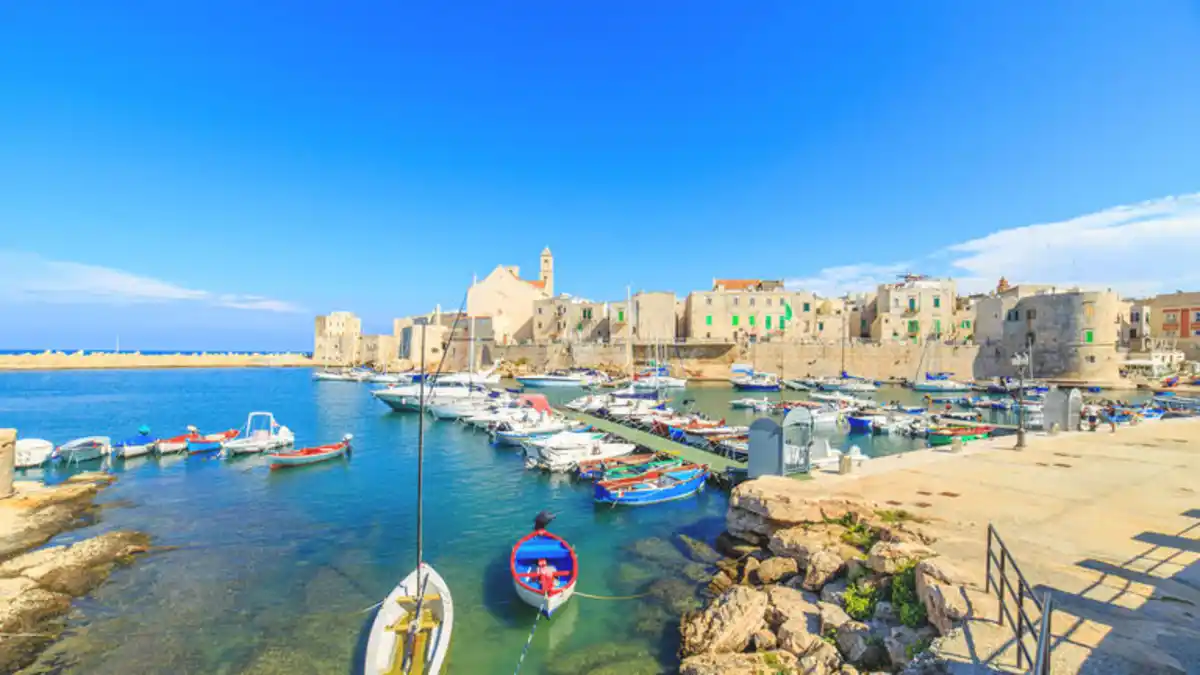 Bild 1 von Badereisen Italien - Apulien: Erholungsurlaub im Hotel Meditur Village in Carovigno