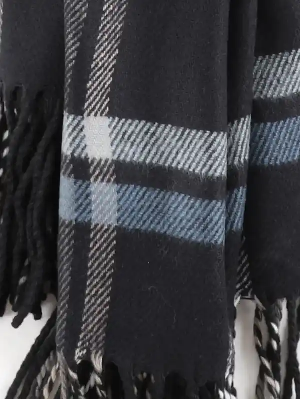 Bild 2 von Herren Schal in karierter Optik Marine