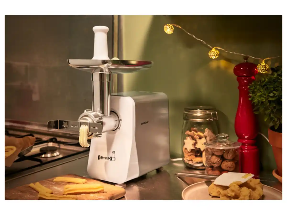 Bild 2 von SILVERCREST® KITCHEN TOOLS Elektrischer Fleischwolf SFW 400 A2, mit umfangreichem Zubehör
