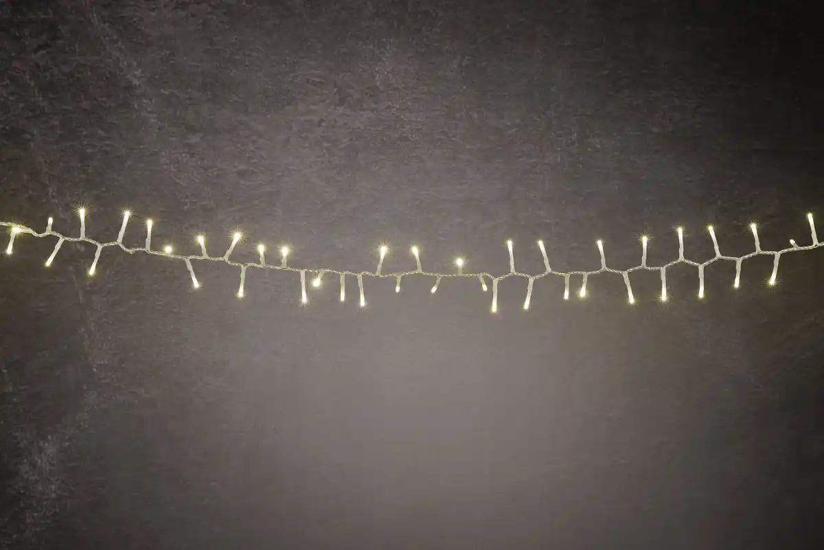 Bild 1 von TrendLine LED-Lichterkette Premium Außen 7,2 m warmweiß-transparent mit Timer, Dimmer