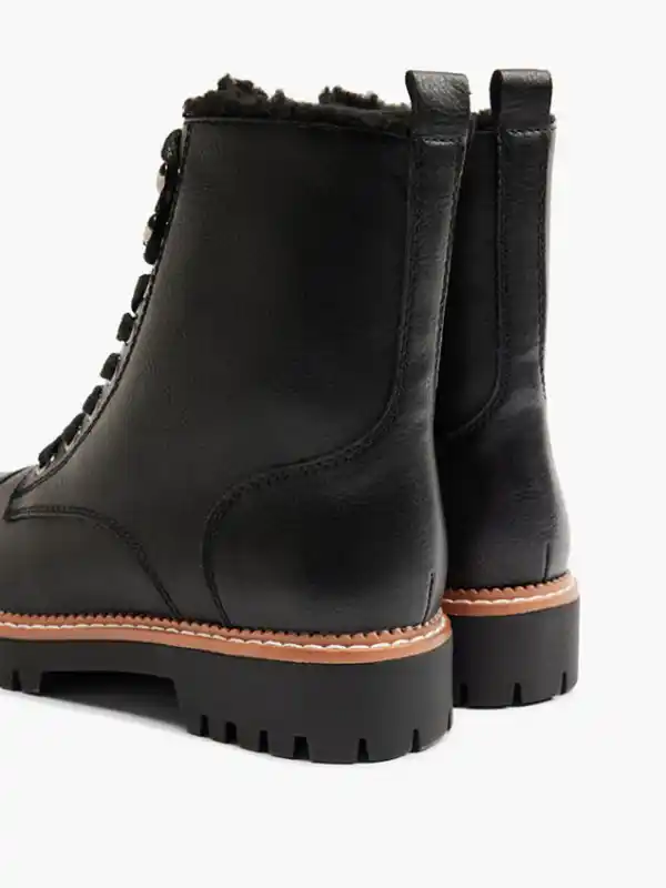 Bild 4 von Landrover Schnürboots