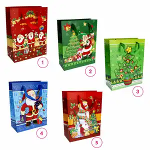Geschenktüten Medium m. Weihnachtsmotiven Handmade