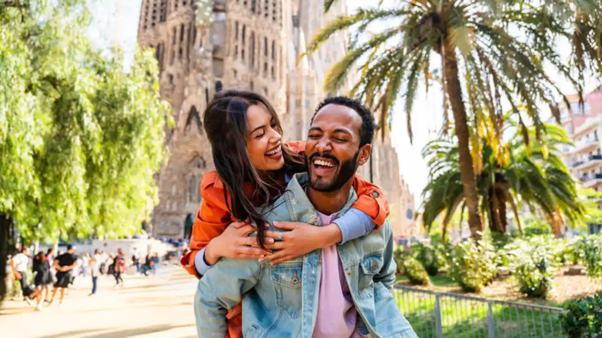Bild 1 von Kreuzfahrten Westliches Mittelmeer: Kreuzfahrt mit AIDAcosma ab/an Palma de Mallorca & 4 Nächte Baden