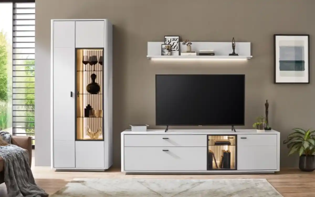 Bild 1 von Ideal-Möbel - Wohnwand Montreal I, weiß, inkl. Softclose Funktion