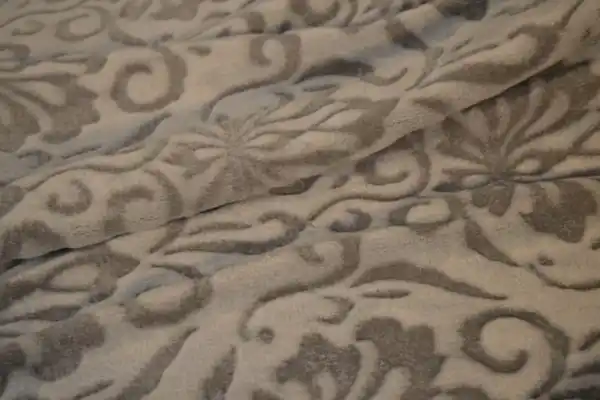 Bild 2 von Wohndecke Ornamente „Kaschmirtouch“ mit Hoch-Tief Effekt