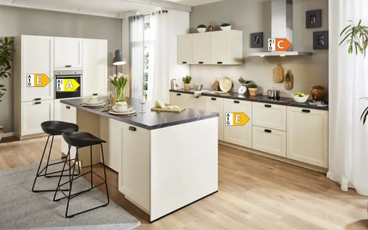 Bild 4 von Impressa - Einbauküche Ravenna, creme magnolie, inkl. AEG Elektrogeräte