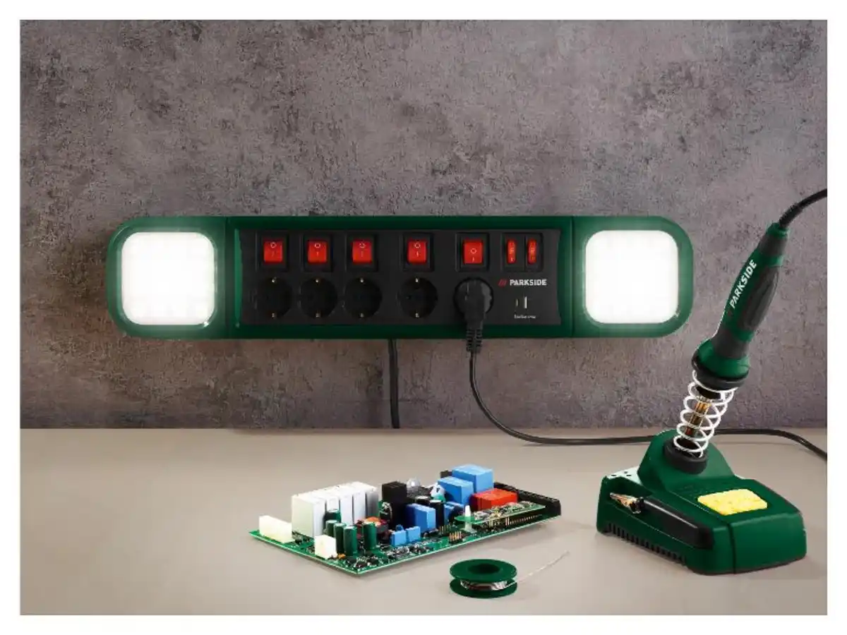 Bild 2 von PARKSIDE® LED-Arbeitsleuchte »PASD 3680 A1«, mit Steckdosenleiste