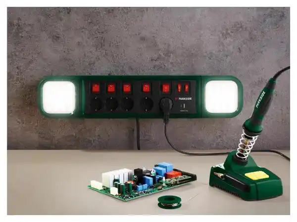 Bild 2 von PARKSIDE® LED-Arbeitsleuchte »PASD 3680 A1«, mit Steckdosenleiste