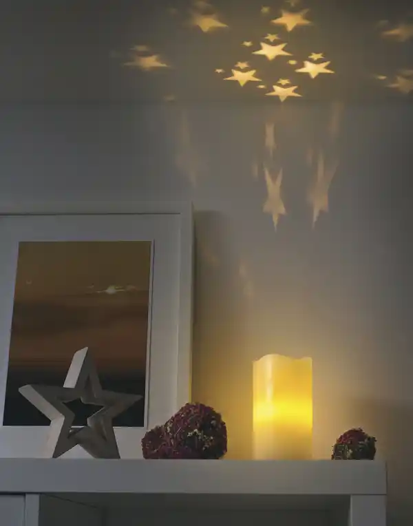 Bild 2 von IDEENWELT LED-Projektorkerze