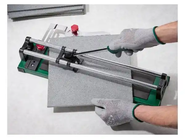 Bild 2 von PARKSIDE® Fliesenschneider, für Längs- und Diagonalschnitte