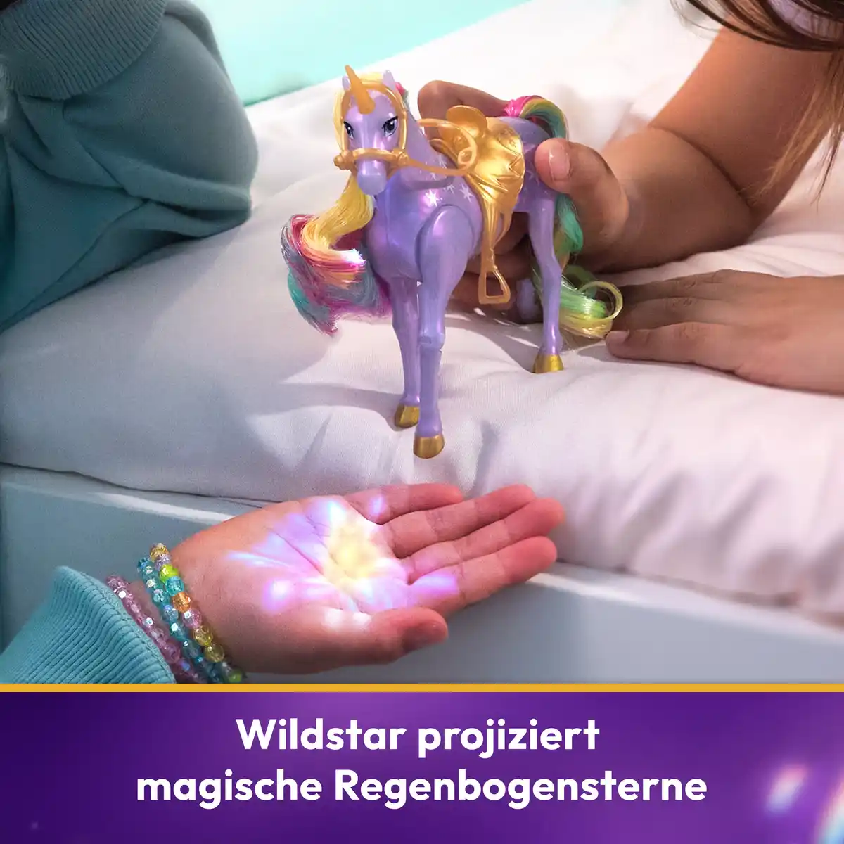 Bild 2 von Spin Master Unicorn Academy - Small Doll & Unicorn - Sophia & Light Magic Wildstar