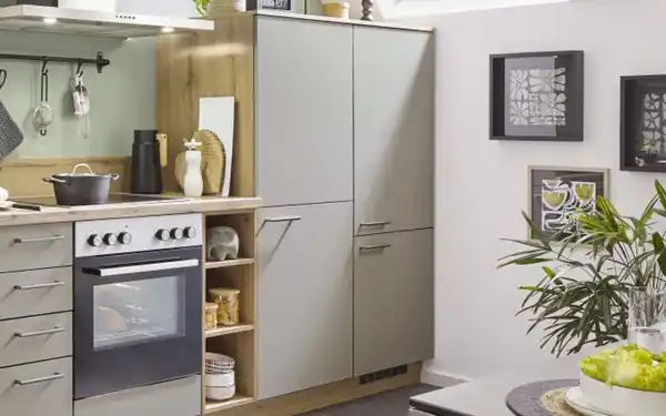 Bild 3 von Einbauküche Clean/Plan, creme/Eiche astig Nachbildung, inkl. Elektrogeräte