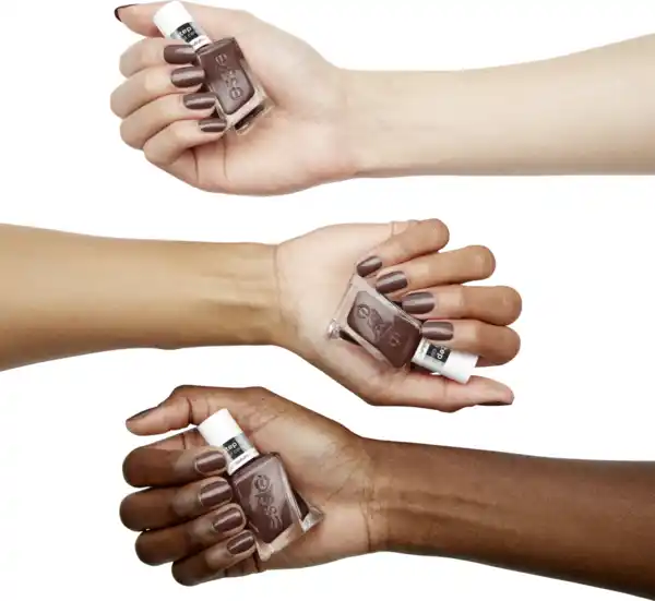 Bild 3 von essie Nagellack gel couture Nr. 542 all checked out, 13,5 ml