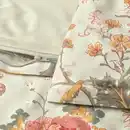 Bild 4 von NÄSSELKLOCKA Bettwäsche-Set, 3-teilig, helles Graubeige/bunt 240x220/80x80 cm