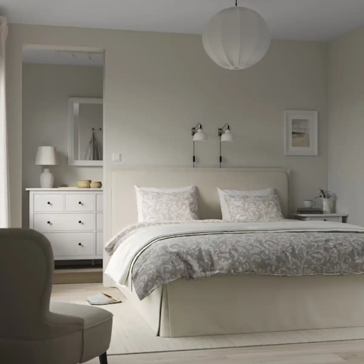 Bild 2 von TÄRNKULLEN Bettgestell+Federholzra, gepolstert, Vissle beige 180x200 cm