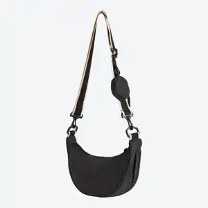 Damen-Handtasche mit Karabinerhaken, ca. 30x16x10cm, Black