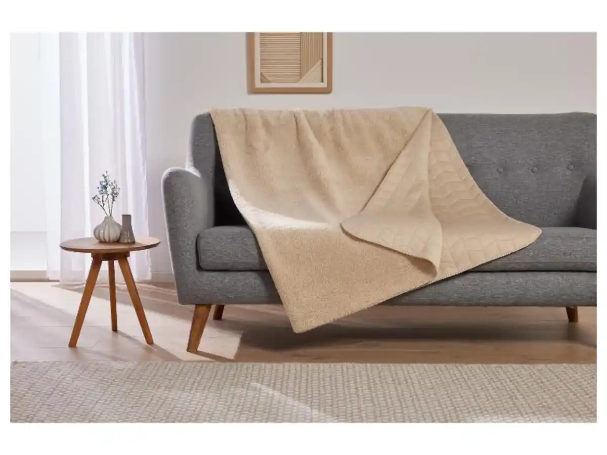 Bild 3 von LIVARNO home Kuscheldecke, Rückseite aus Sherpafleece, 150 x 200 cm
