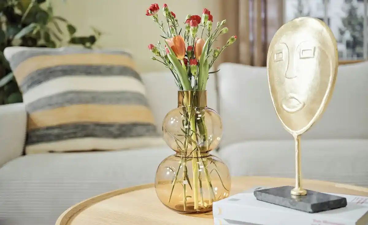 Bild 3 von Deko Objekt auf Mamorsockel