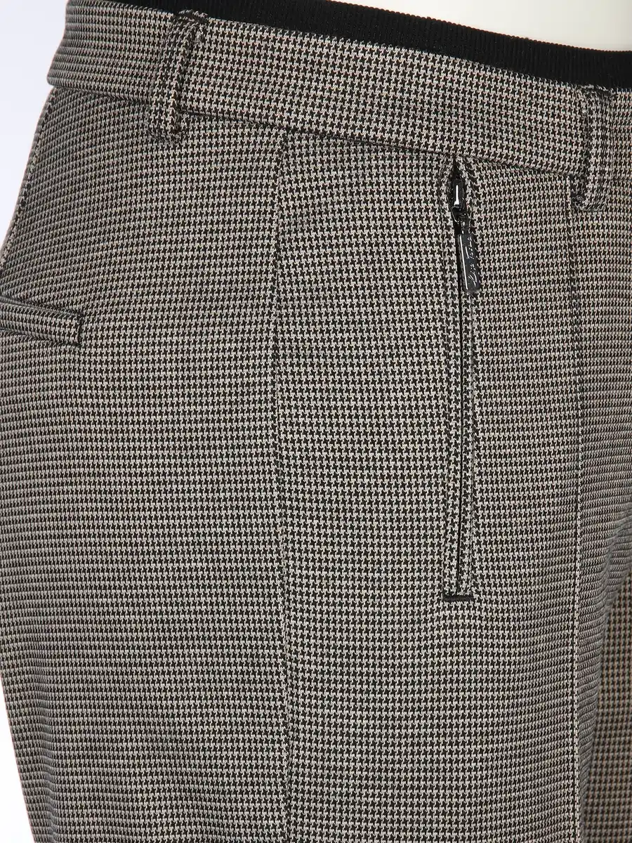 Bild 4 von Damen Hose im Minimalprint Braun