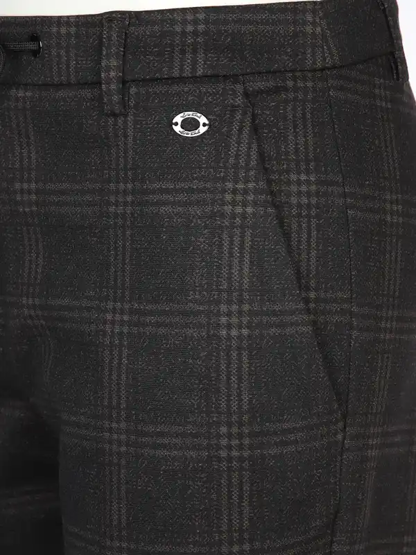 Bild 4 von Damen Stoffhose mit Print Schwarz