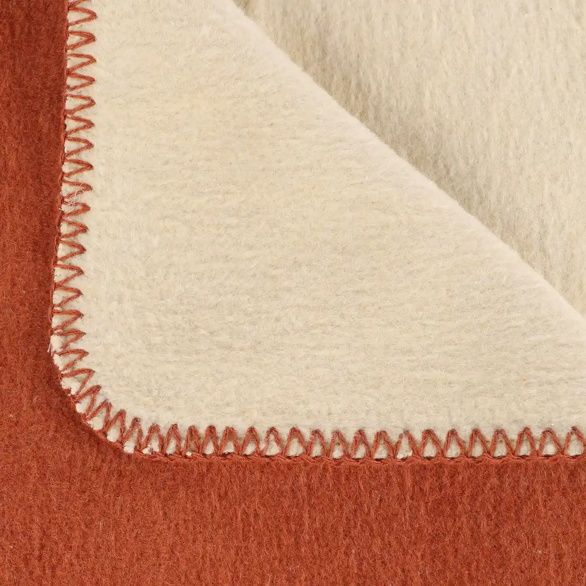 Bild 2 von Wohndecke Premium, 150x200cm Weiß