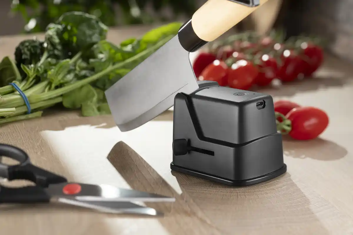 Bild 4 von IDEENWELT Elektrischer Messerschärfer