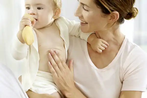 Bild 3 von Weleda Baby Derma Weiße Malve Pflegelotion, 200 ml