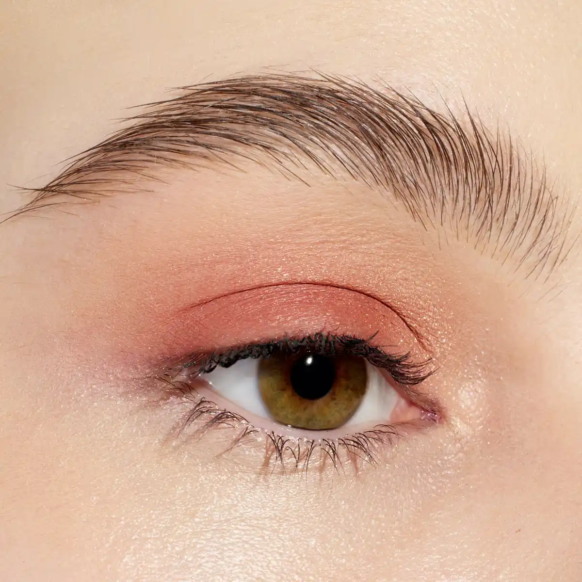 Bild 2 von essence Soft Touch Duo Eyeshadow 01 Bronze Beauty, 1,8 g