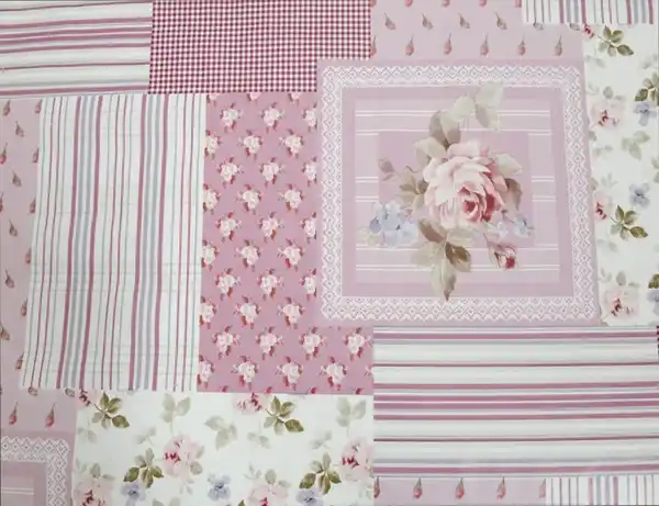 Bild 2 von Wachstuch Roses rosa