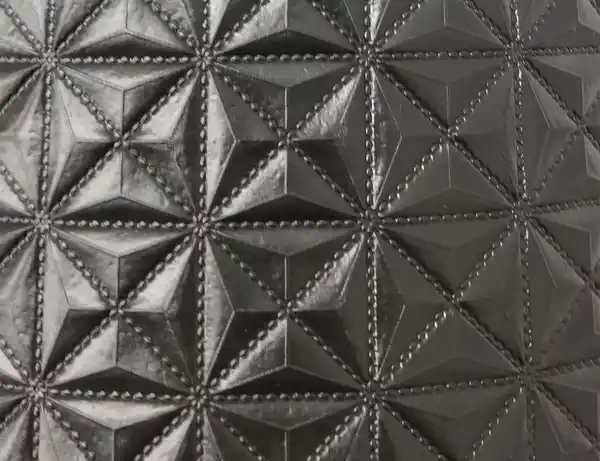 Bild 2 von Kunstleder geprägt Schwarz