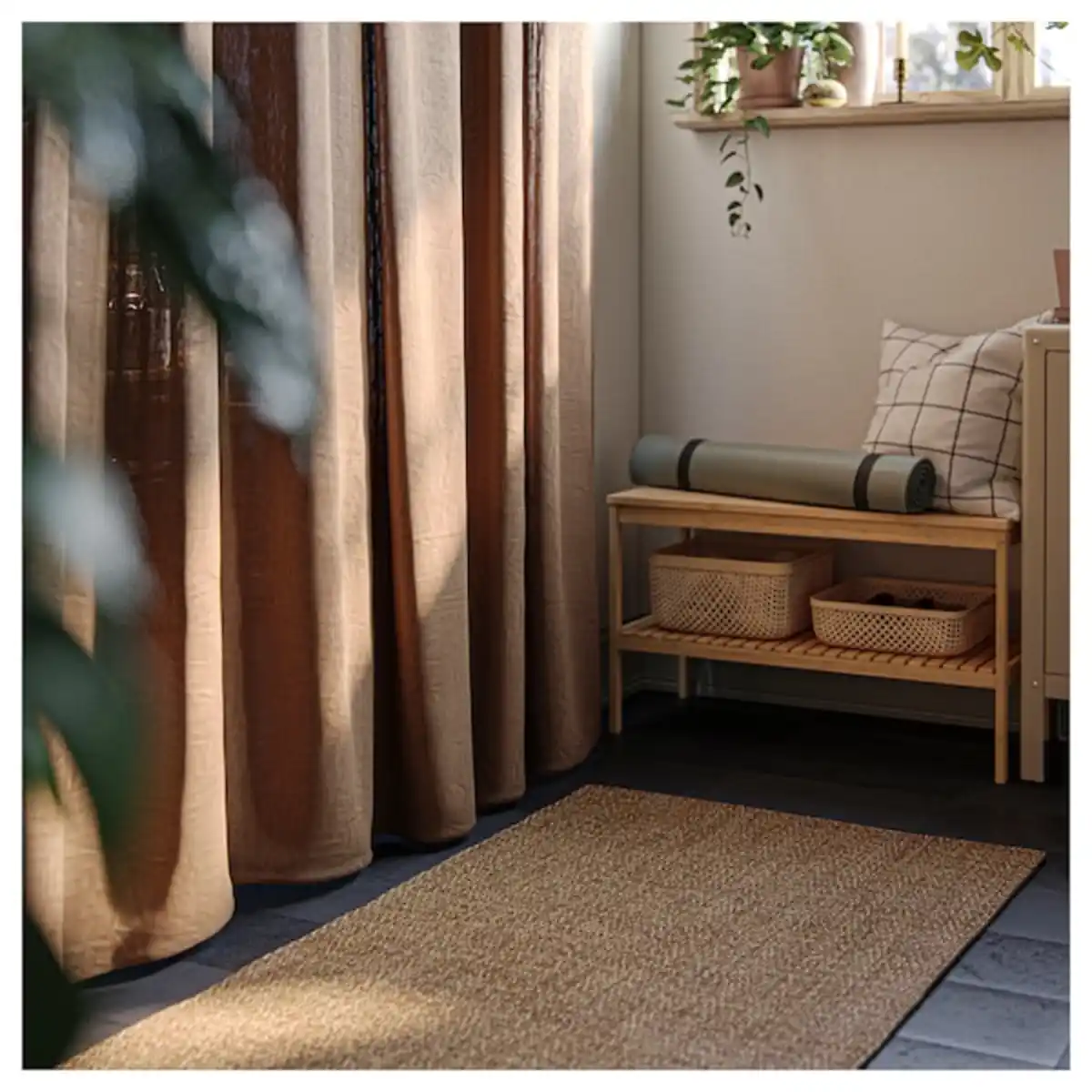 Bild 3 von LYDERSHOLM Teppich flach gewebt, drinnen/drau, mittelbraun 80x150 cm