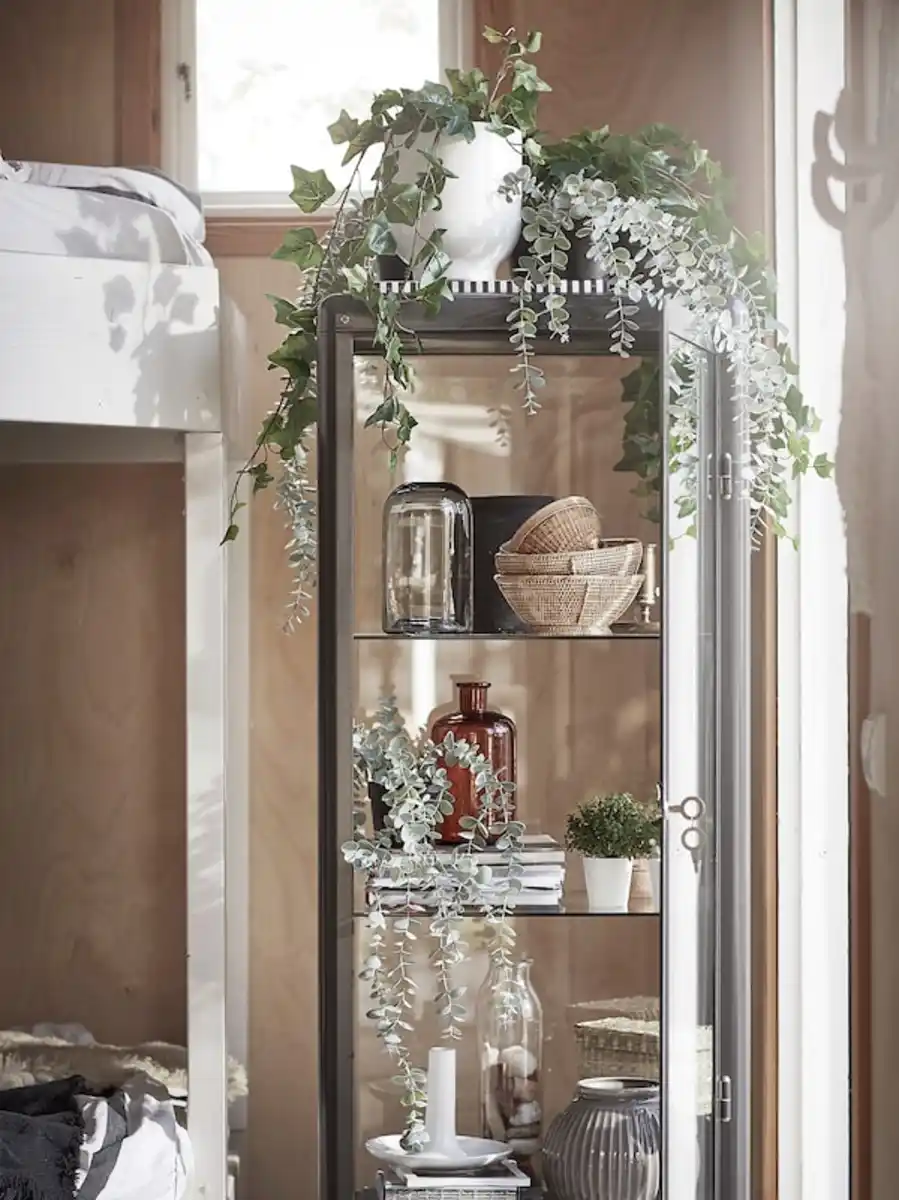 Bild 2 von FEJKA Topfpflanze, künstlich, drinnen/draußen hängend/Eukalyptus 9 cm