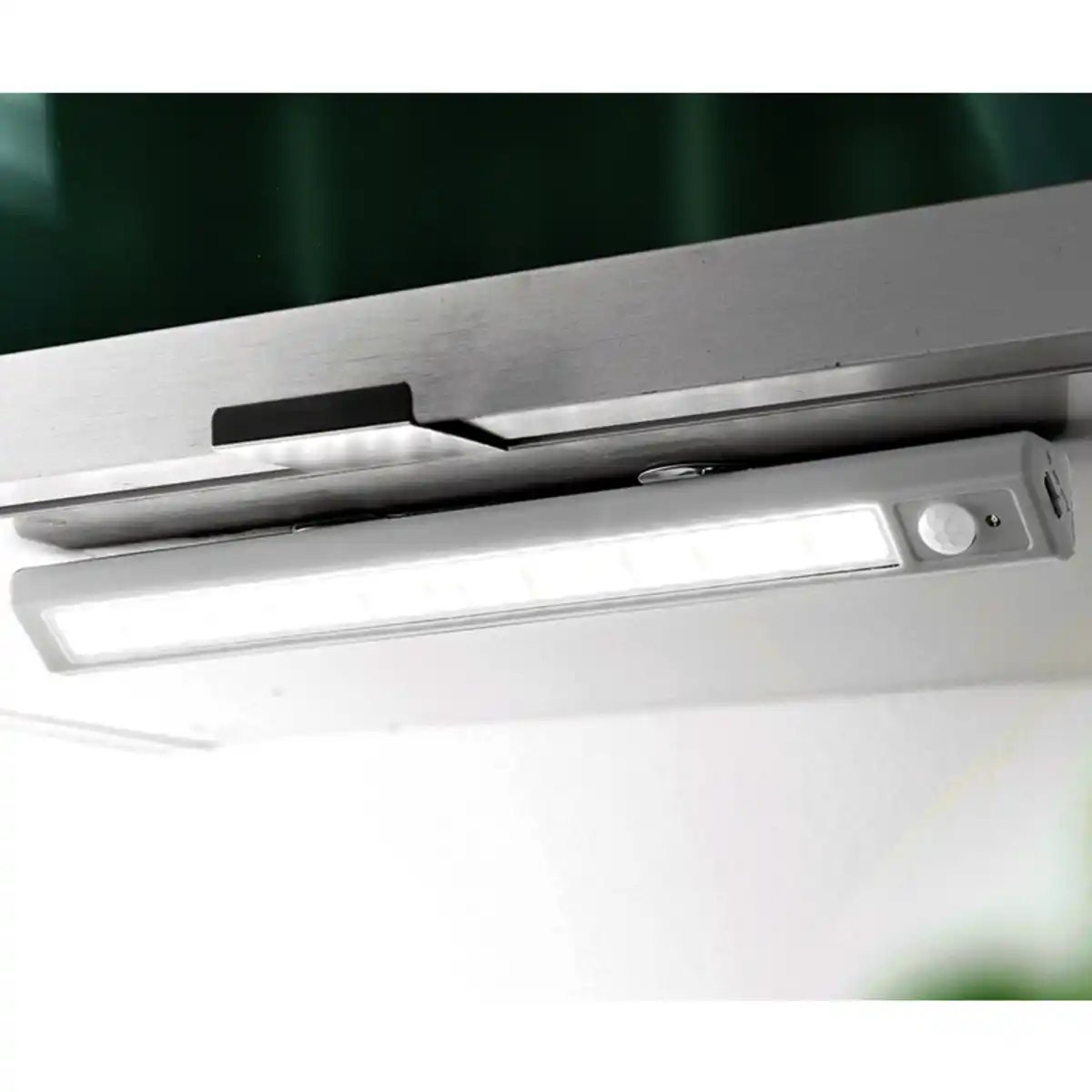 Bild 1 von I-Glow Sensor-LED-Lichtleiste