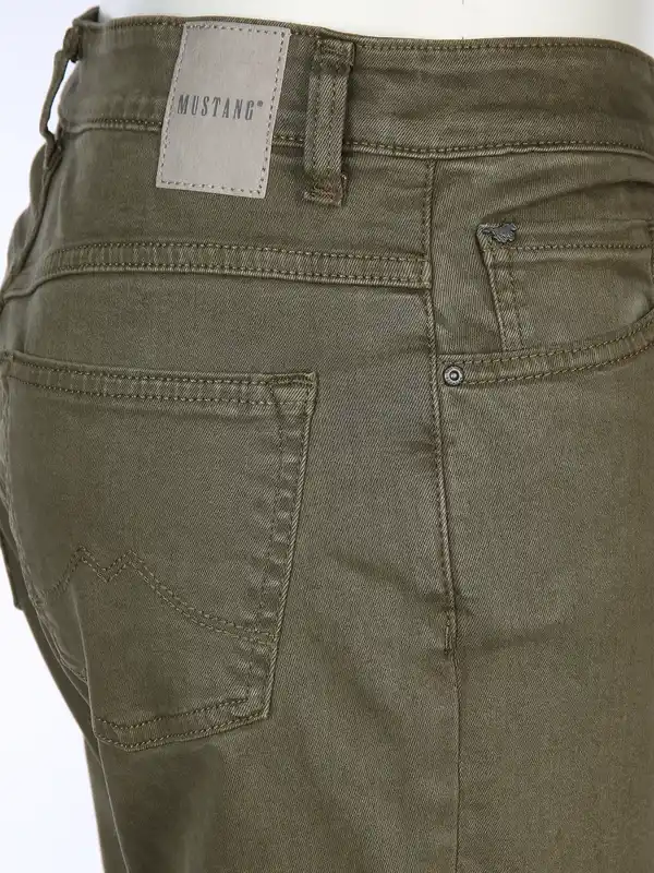 Bild 4 von Damen Jeans in schmaler Form Grün