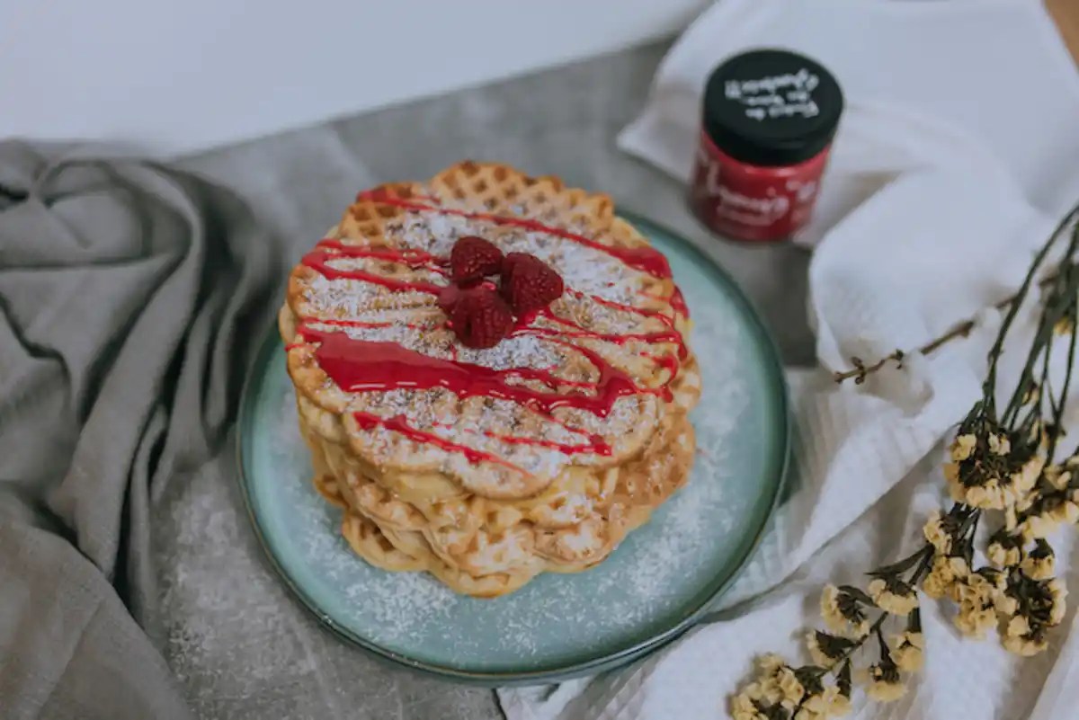 Bild 3 von bee.neo Bio Honig & Himbeere, 230 g