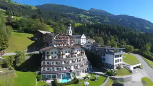 Eigene Anreise Österreich - Tirol: Ferienspaß im Ferienhotel Hoppet in Hart im Zillertal