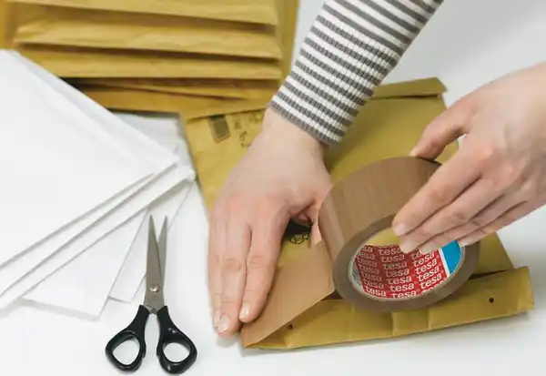 Bild 2 von Tesa tesapack® Strong, braun, 66 m