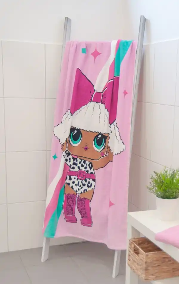 Bild 2 von LOL Surprise Velourstuch, Größe: 150 x 75 cm