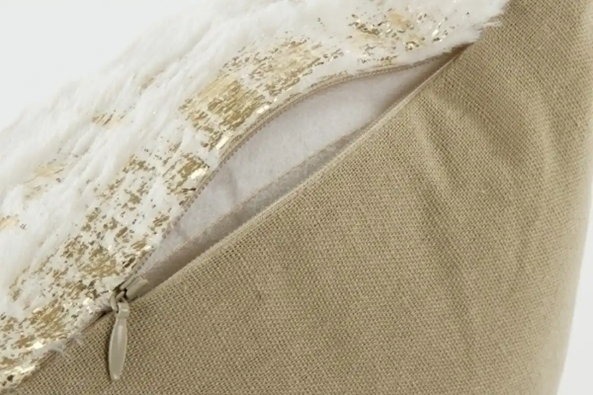 Bild 4 von Kissen "Viola" - creme gold