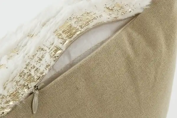 Bild 4 von Kissen "Viola" - creme gold