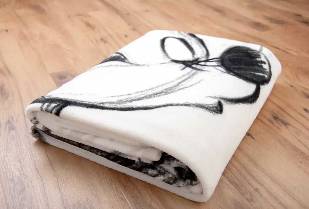 Bild 2 von Disney's Mickey & Minnie Microfaserflauschdecke, Größe: 150 x 200 cm