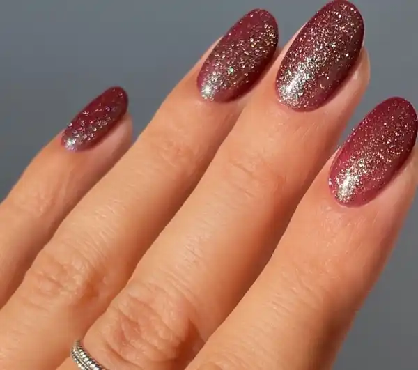 Bild 3 von Semilac UV-Nagellack 824 Digital Red, 7 ml