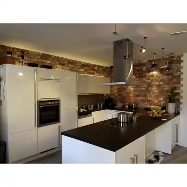 Bild 2 von CELINA KLINKER Wandverblender, Vintage New-York, Weiß | Rot | Schwarz, 24 x 1,5 x 7,1 cm