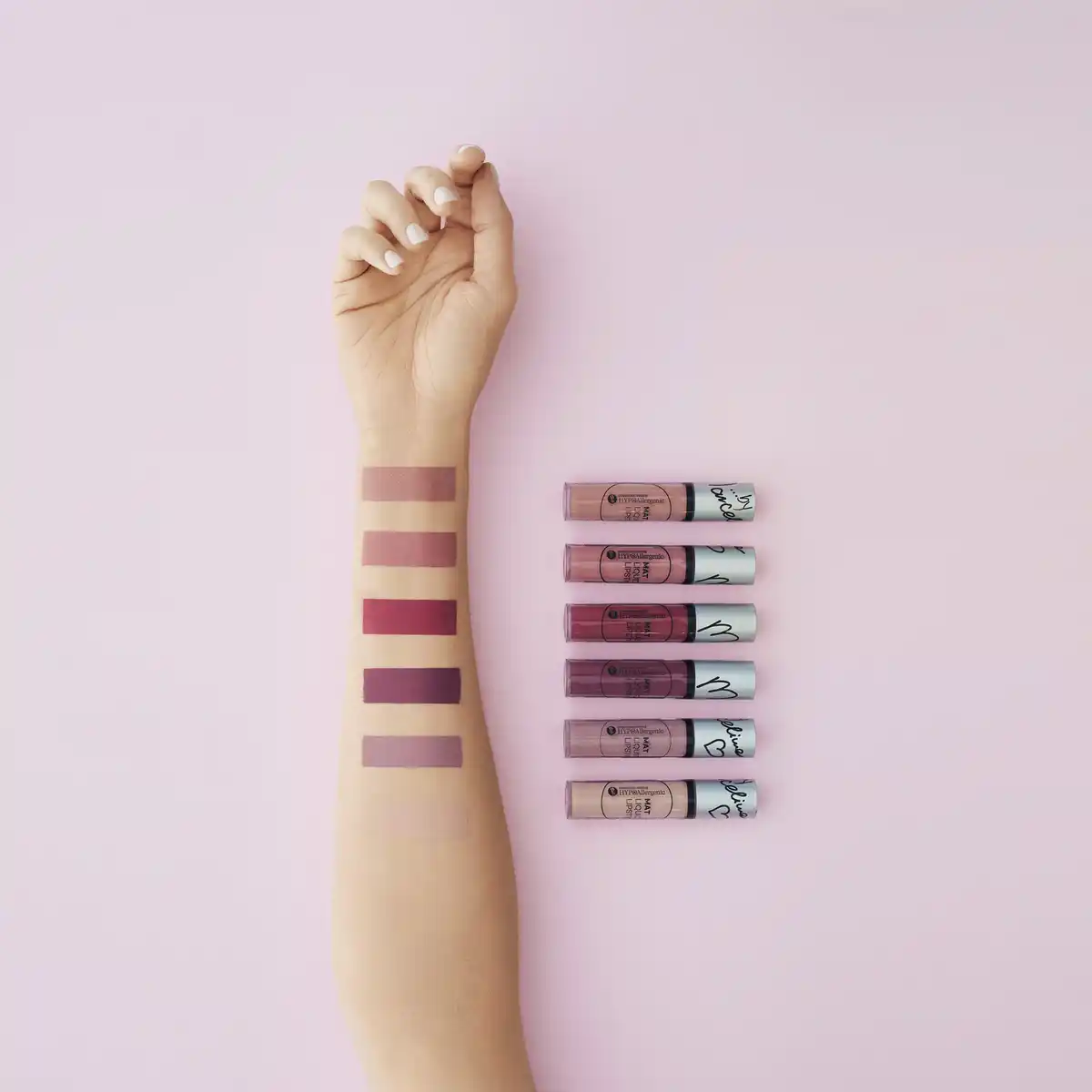 Bild 2 von HYPOAllergenic Mat Liquid Lipstick 01 Florence, 4,4 g