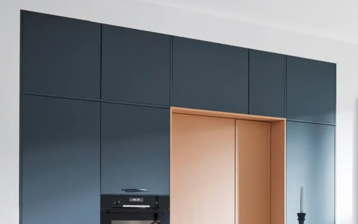 Bild 1 von Mondo - Einbauküche Sunta/Esilia, koralle/fjordblau, inkl. Siemens Elektrogeräte