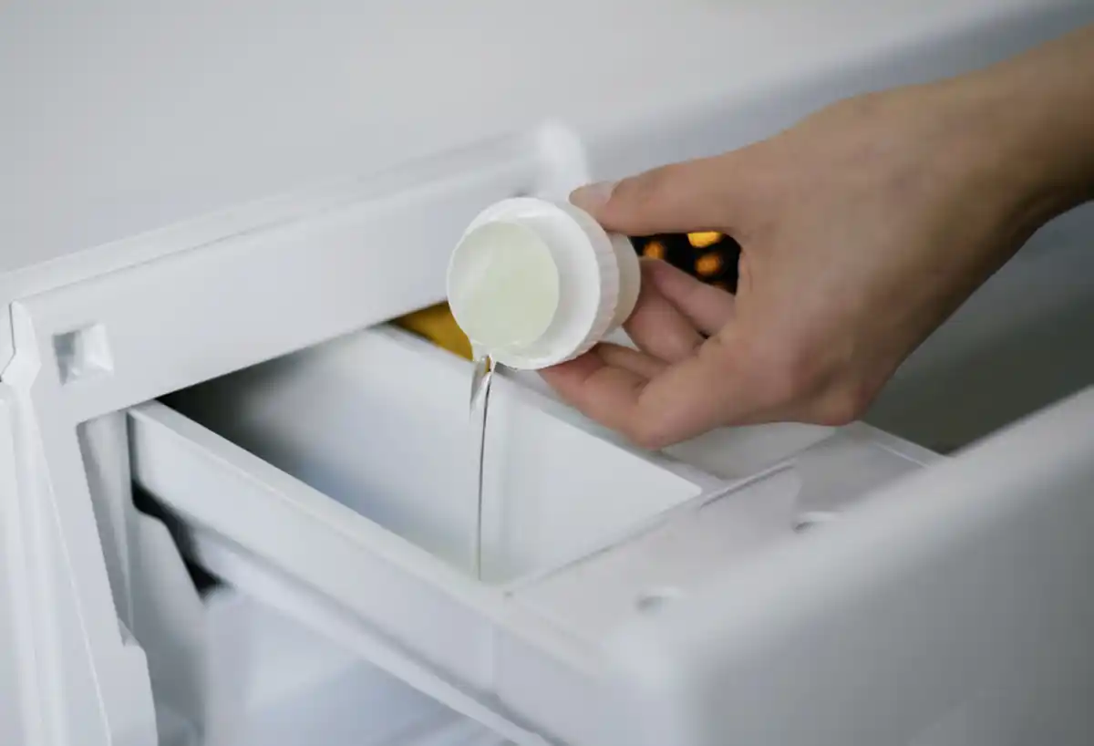 Bild 3 von Heitmann Wäsche Weiss Flüssig, 500 ml