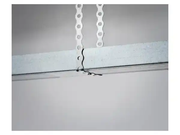 Bild 2 von PARKSIDE® Lochband, Wellenform, 10 m x 17 mm