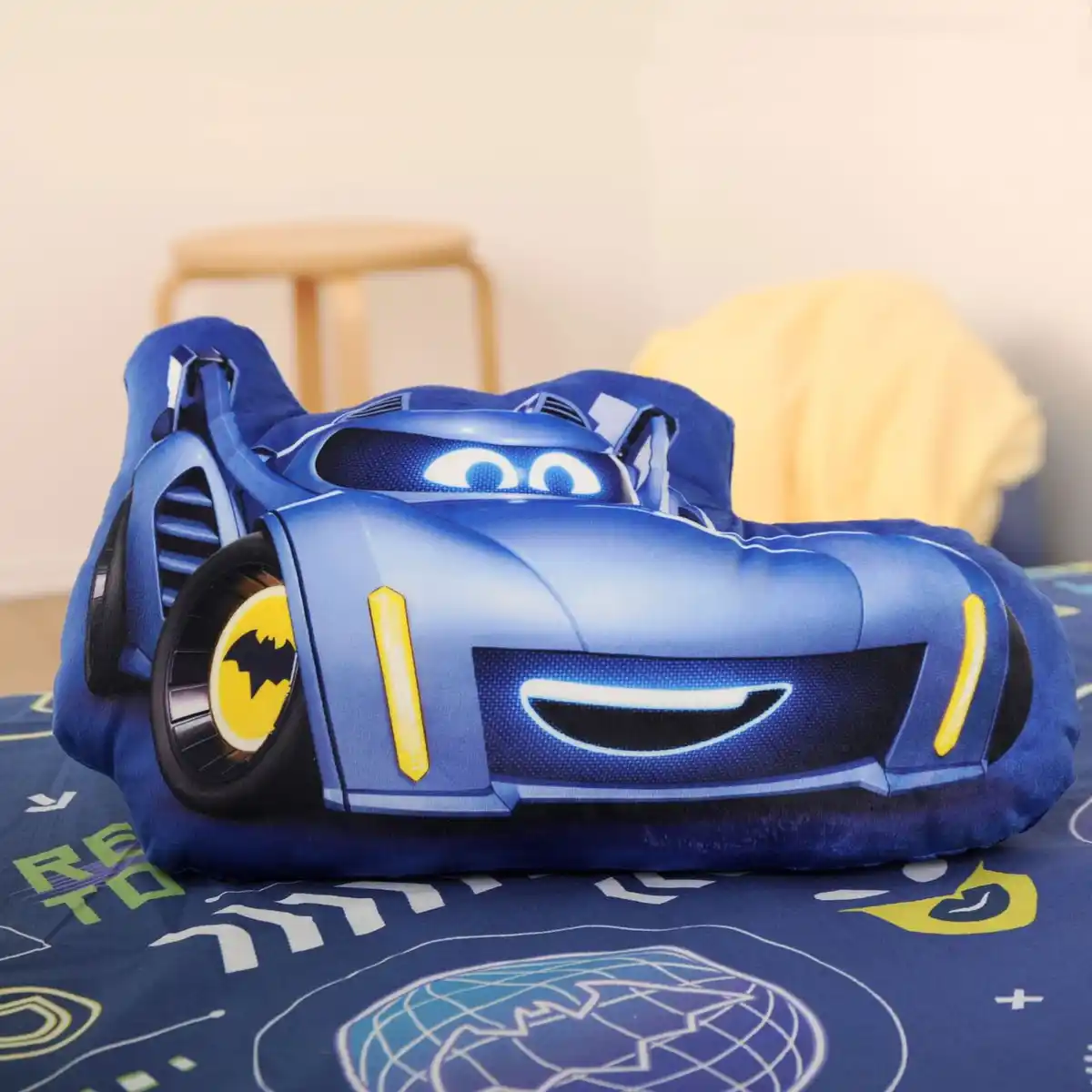 Bild 3 von Batwheels Konturenkissen